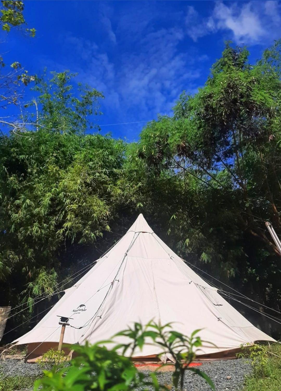 Jush Native And Glamping Hotel Dauis Ngoại thất bức ảnh