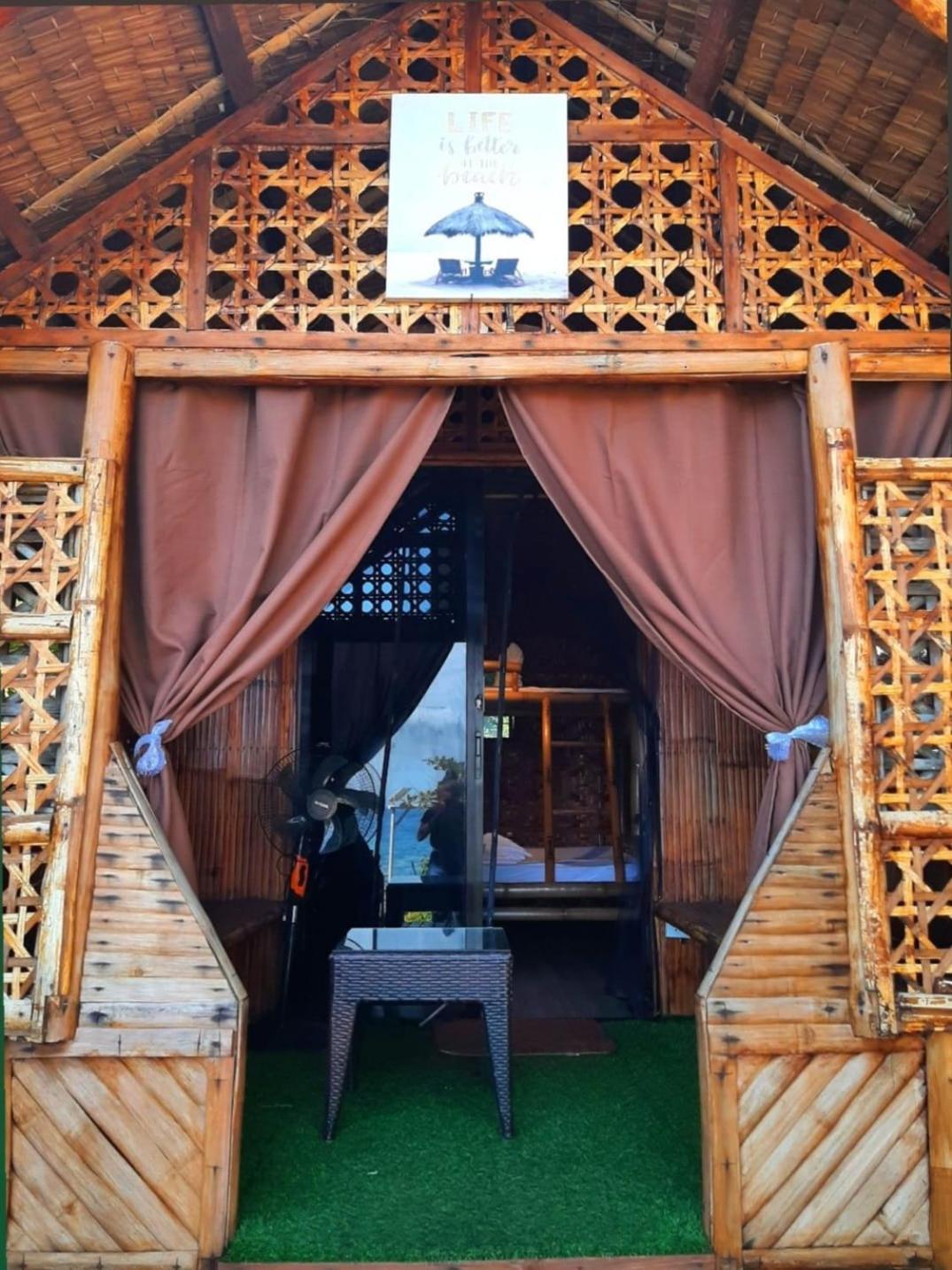 Jush Native And Glamping Hotel Dauis Ngoại thất bức ảnh